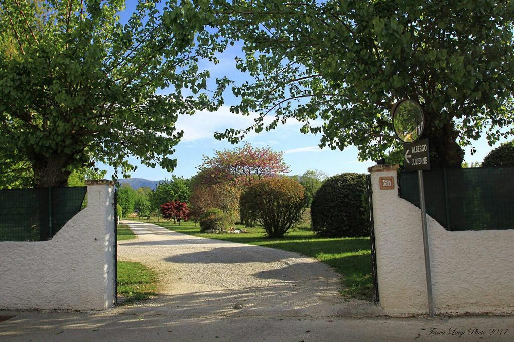 Albergo Julienne Arba Exterior photo